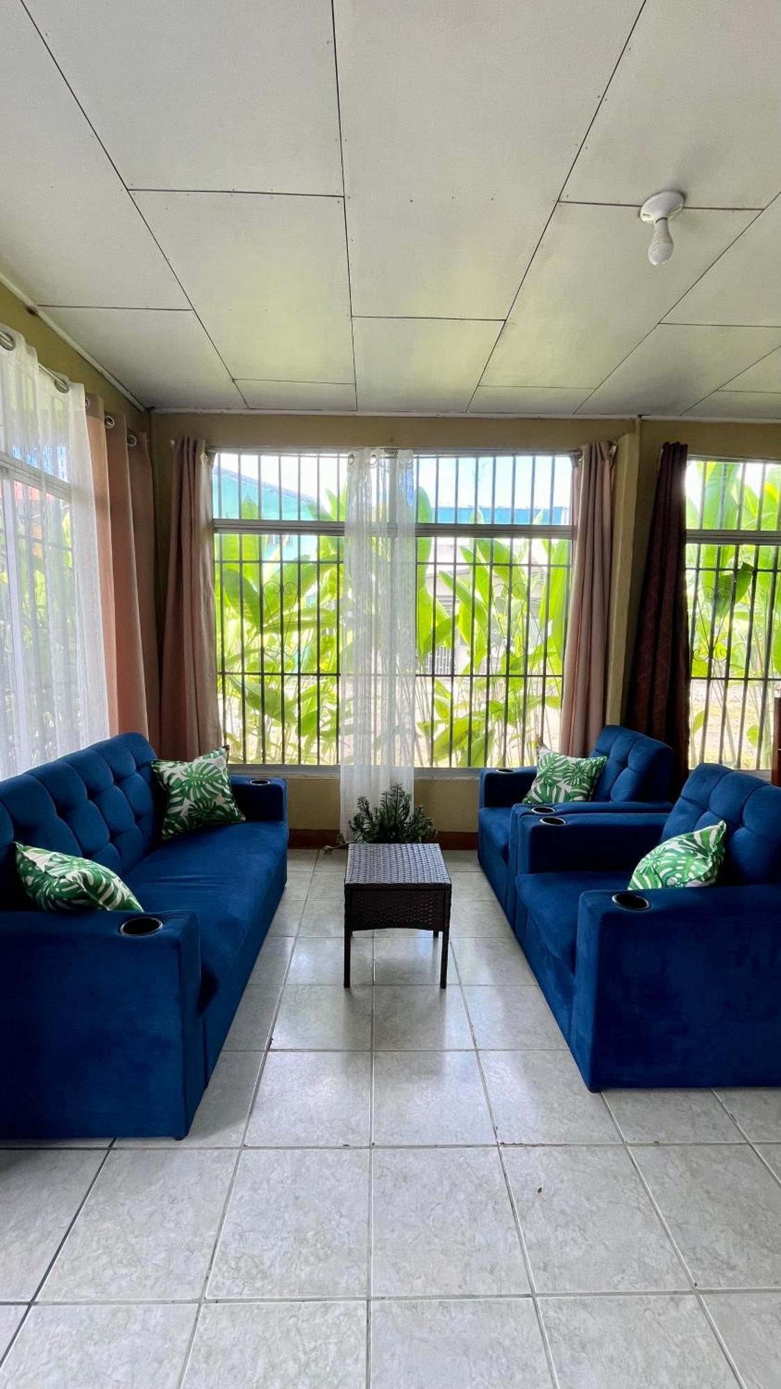 Puerto Jiménez Blue House旅馆 外观 照片
